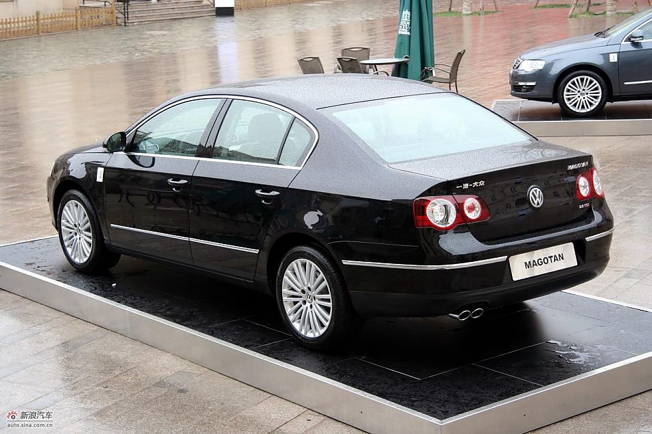 2011款迈腾2.0TSI外观实拍