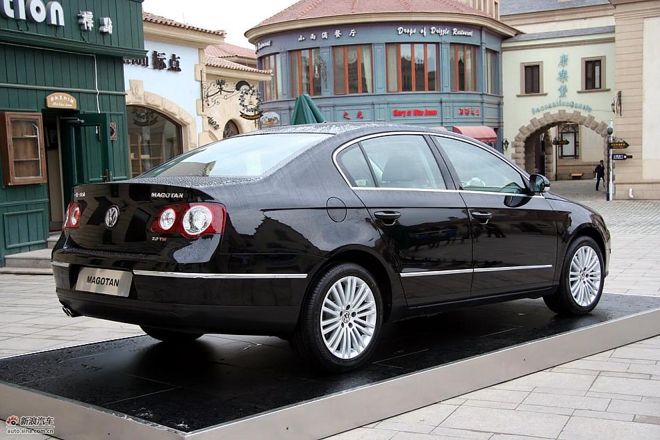 2011款迈腾2.0TSI外观实拍