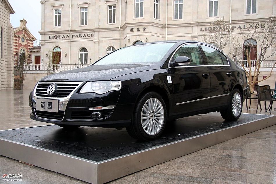 2011款迈腾2.0TSI外观实拍