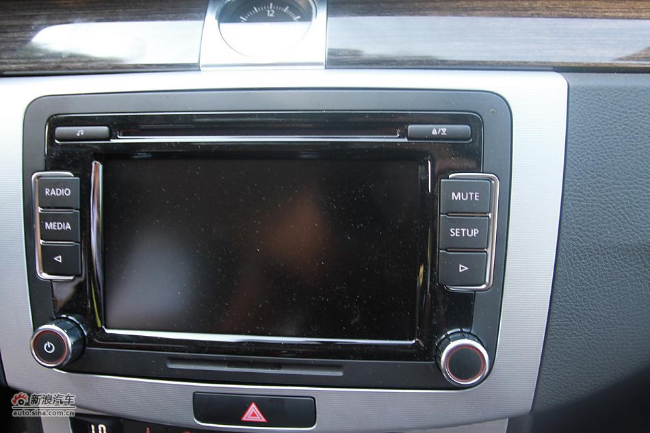 新迈腾(B7L)1.8TSI自动尊贵型内饰功能