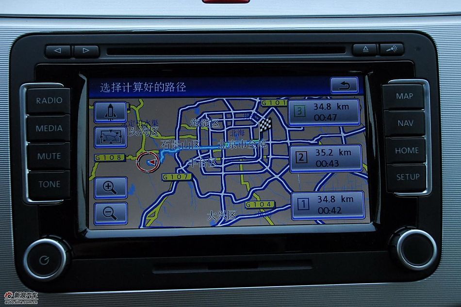 2011款迈腾试车实拍图-内饰