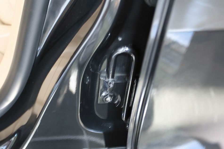 迈腾2.0TSI舒适型手自一体内饰图片