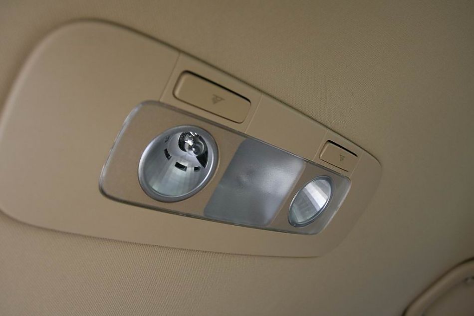 迈腾2.0TSI舒适型手自一体内饰图片