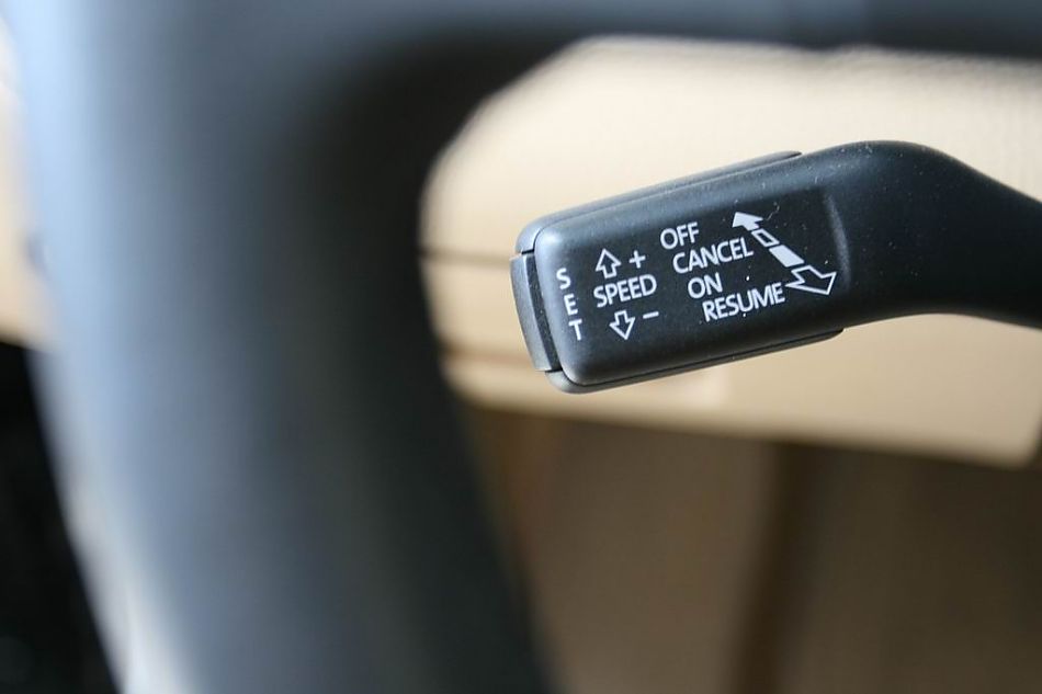 迈腾2.0TSI舒适型手自一体内饰图片