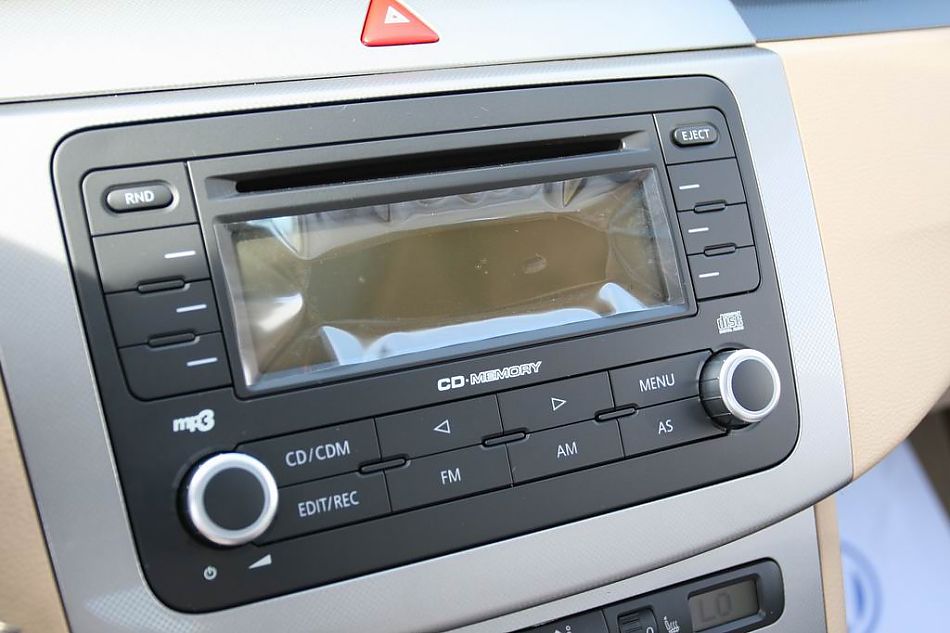 迈腾1.8TSI舒适型手动版内饰