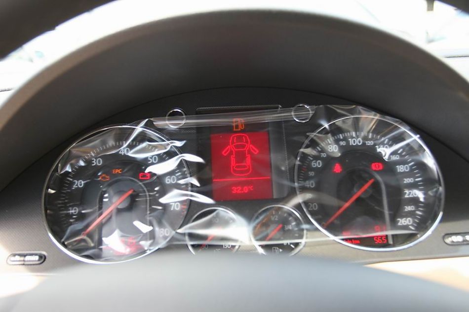 迈腾1.8TSI舒适型手动版内饰