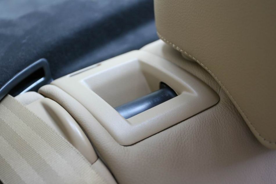 迈腾2.0TSI舒适型手自一体内饰图片