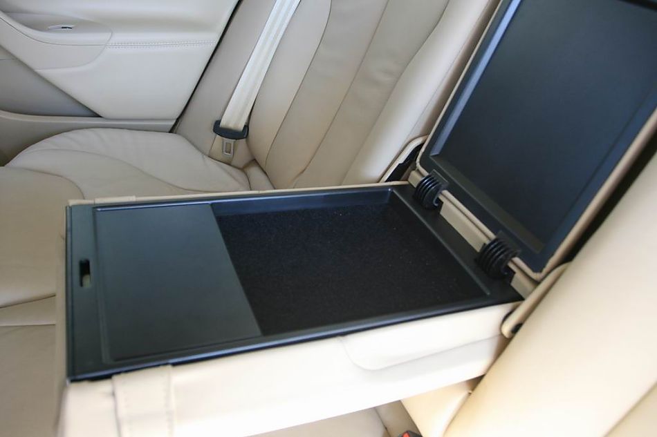 迈腾2.0TSI舒适型手自一体内饰图片