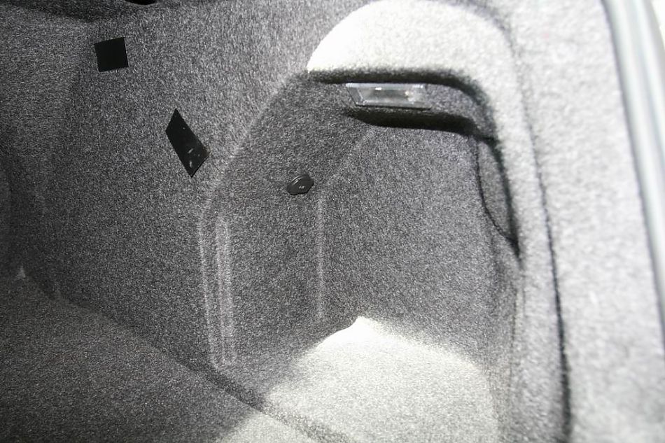 迈腾2.0TSI舒适型手自一体外观