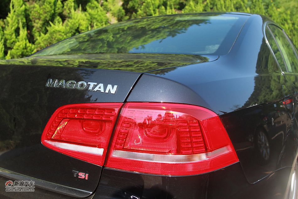 新迈腾(B7L)1.8TSI自动尊贵型外观细节