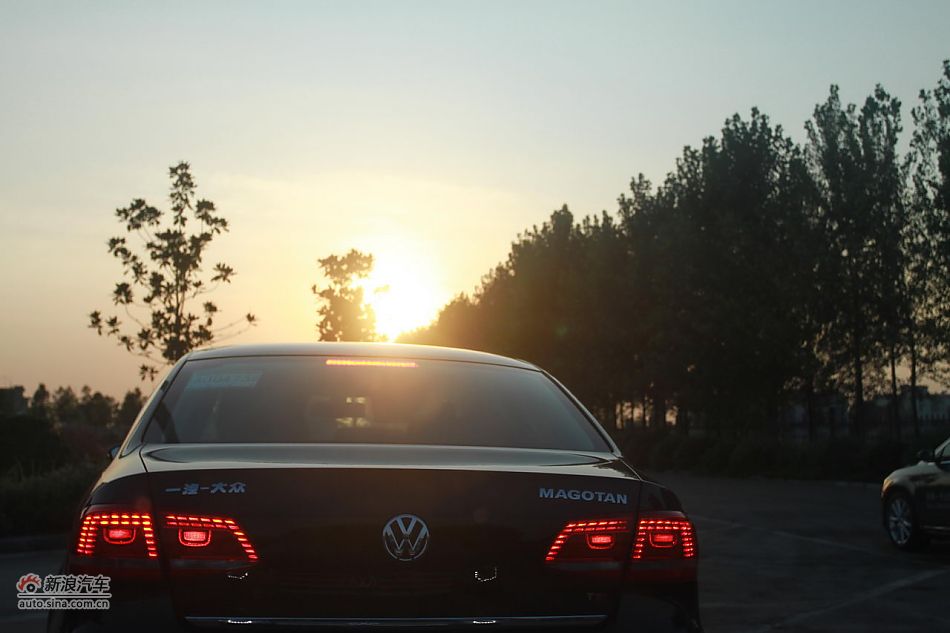 新迈腾(B7L)1.8TSI自动尊贵型外观细节