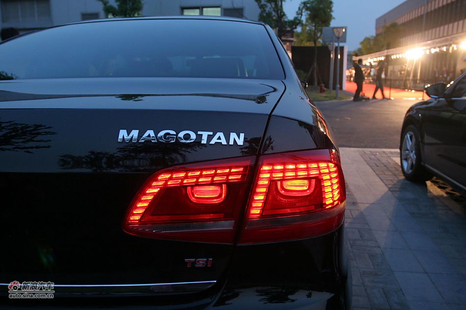 全新一代迈腾外观及细节