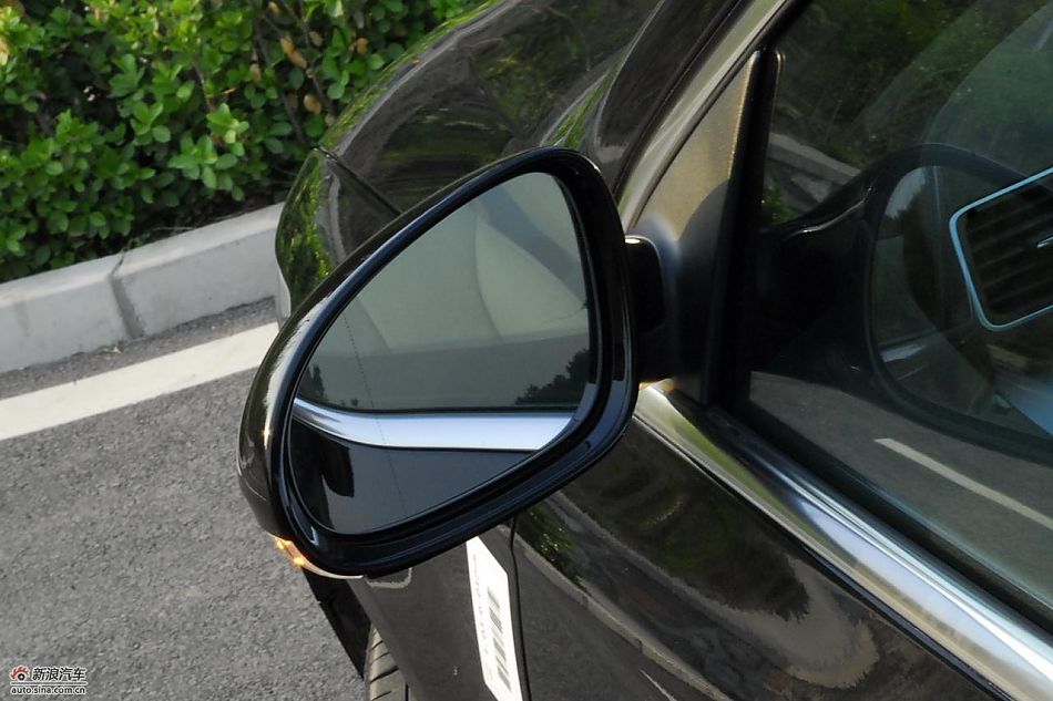 2011款迈腾试车实拍图-外观