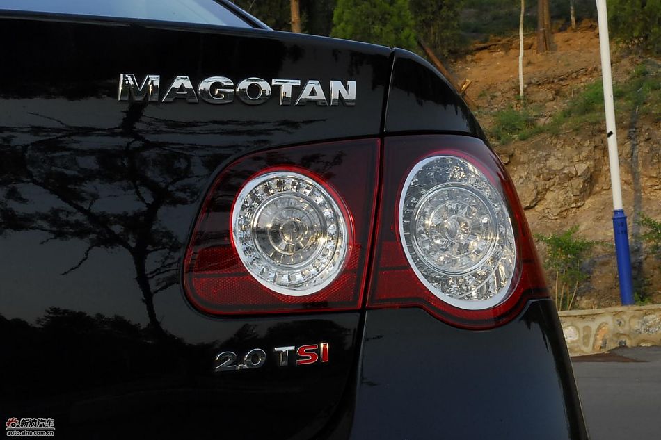 2011款迈腾试车实拍图-外观