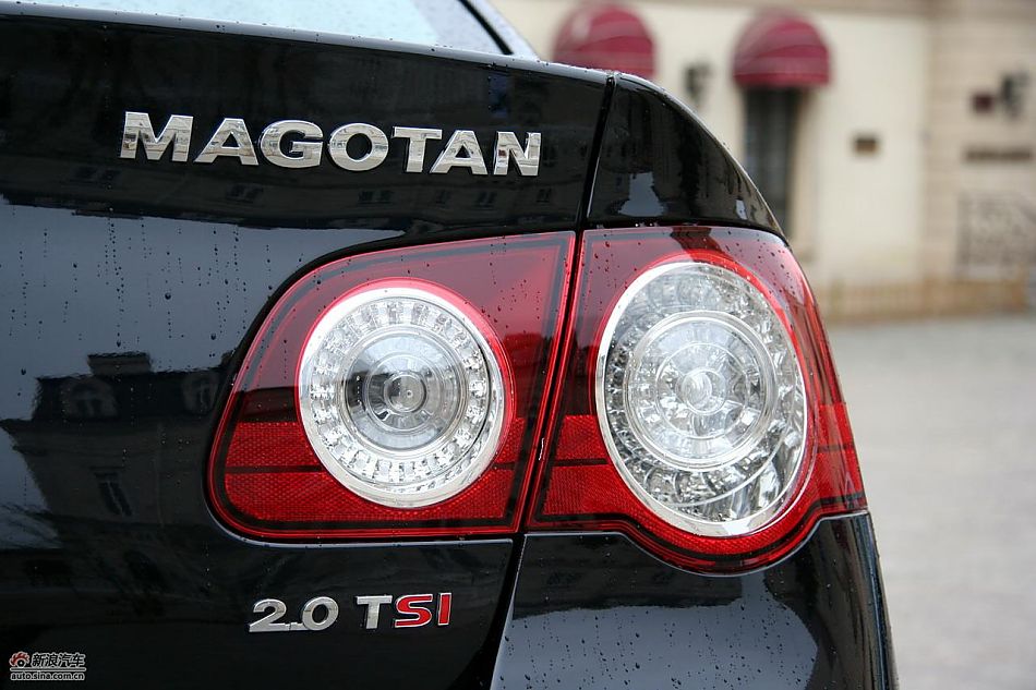 2011款迈腾2.0TSI外观实拍