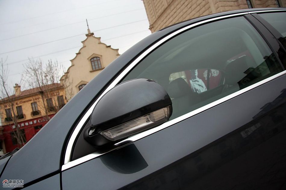 2011款迈腾2.0TSI外观实拍