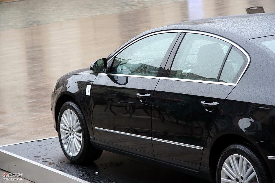 2011款迈腾2.0TSI外观实拍