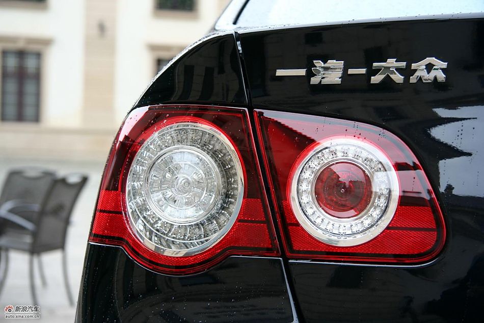 2011款迈腾2.0TSI外观实拍