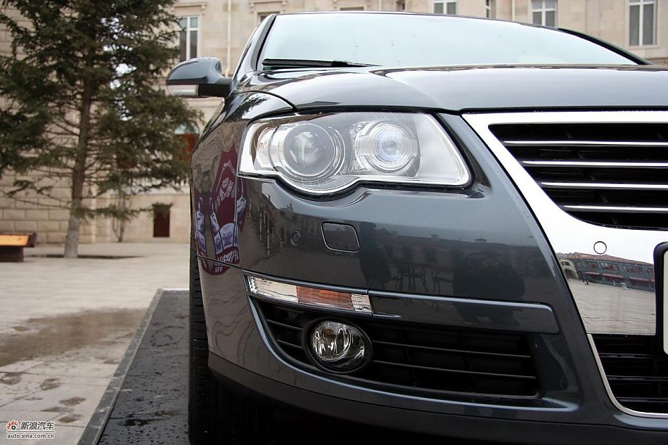 2011款迈腾2.0TSI外观实拍