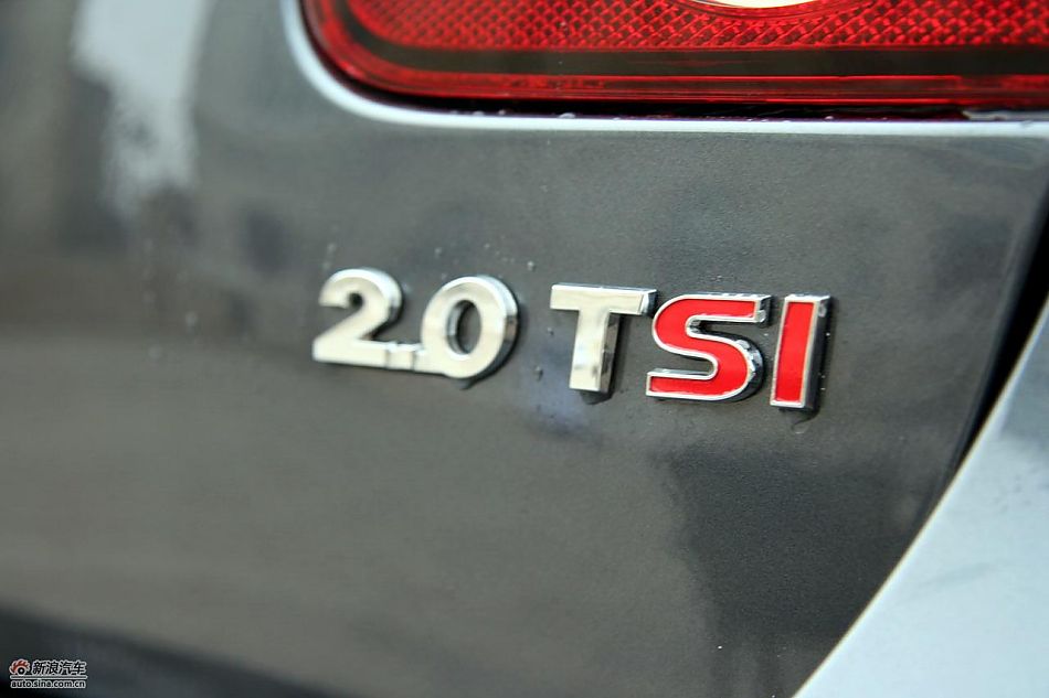 2011款迈腾2.0TSI外观实拍