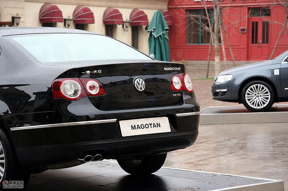 2011款迈腾2.0TSI外观实拍