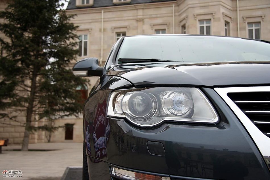 2011款迈腾2.0TSI外观实拍