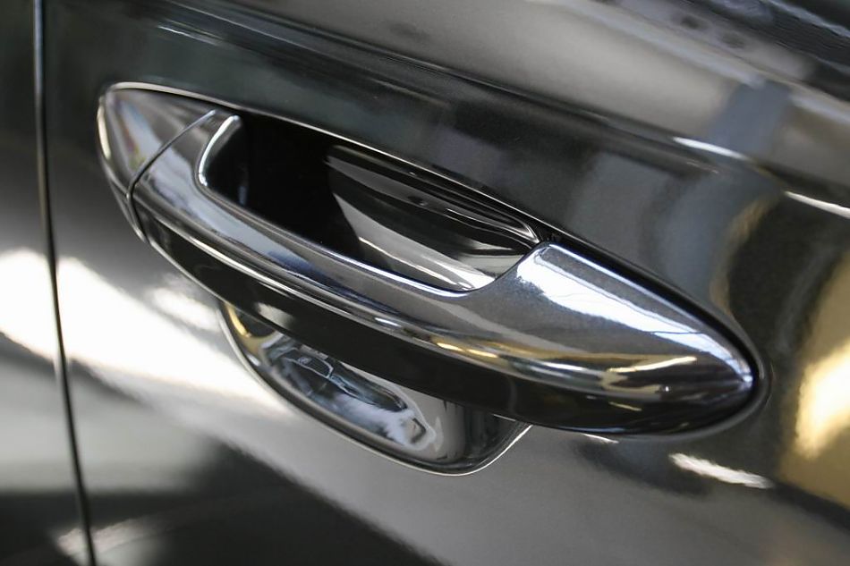 迈腾2.0TSI舒适型手自一体外观