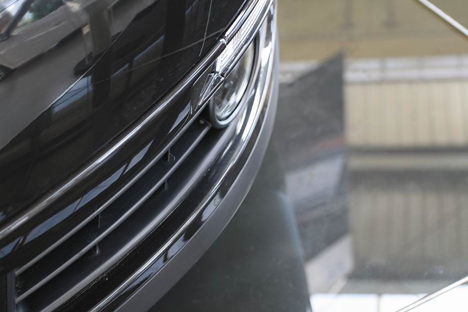 迈腾2.0TSI舒适型手自一体外观