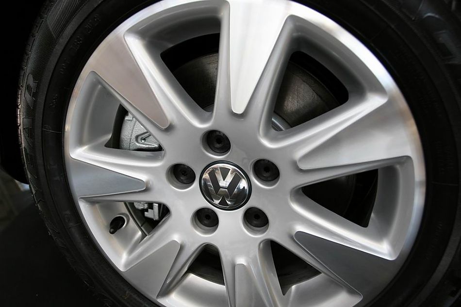 迈腾2.0TSI舒适型手自一体外观