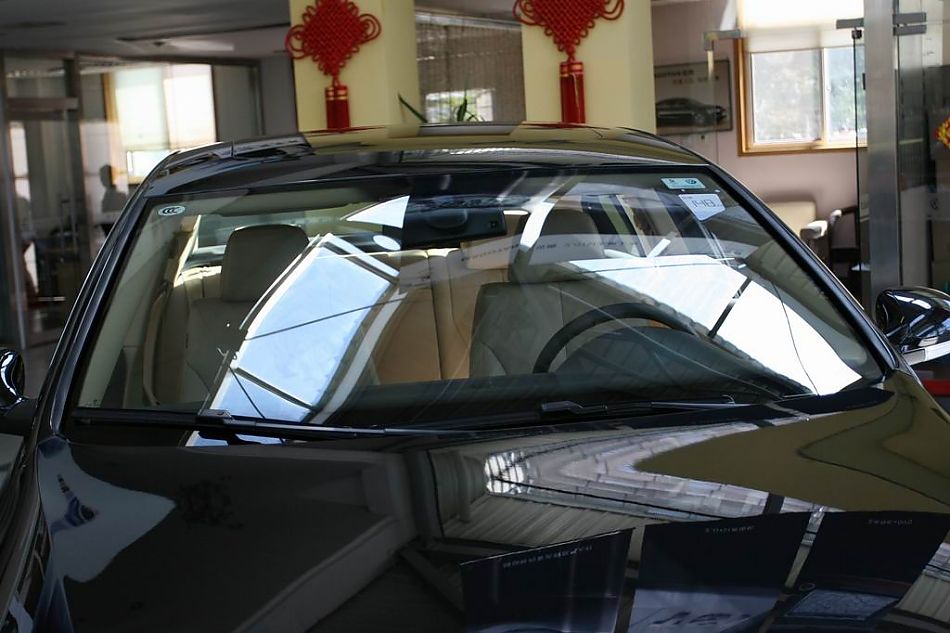 迈腾2.0TSI舒适型手自一体外观