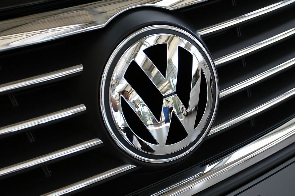 迈腾2.0TSI舒适型手自一体外观