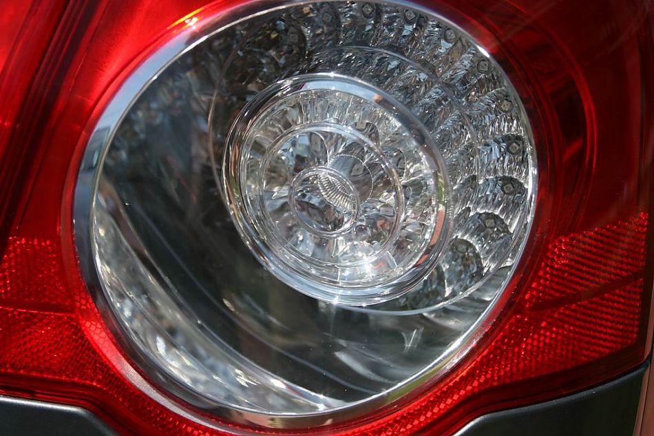 迈腾1.8TSI舒适型手动版外观