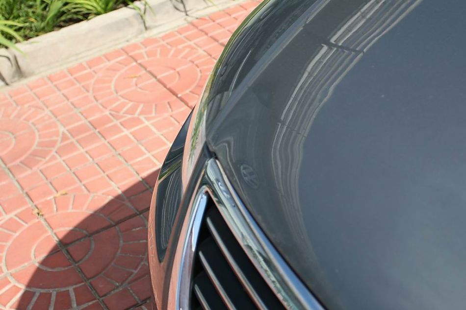 迈腾1.8TSI舒适型手动版外观