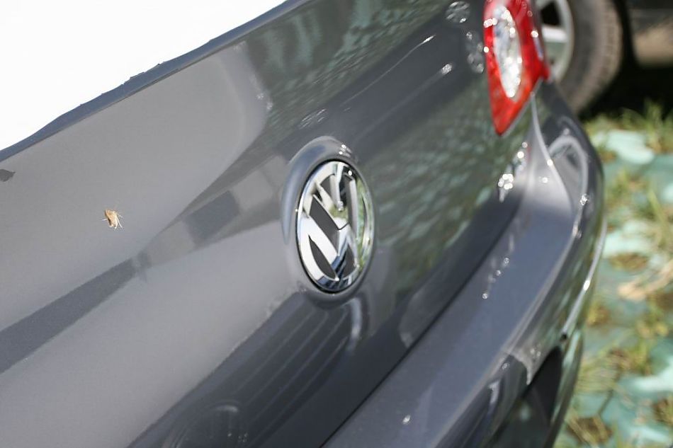 迈腾1.8TSI舒适型手动版外观