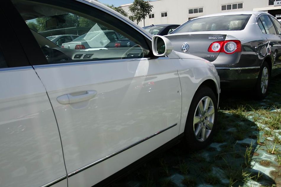 迈腾1.8TSI舒适型手自一体外观