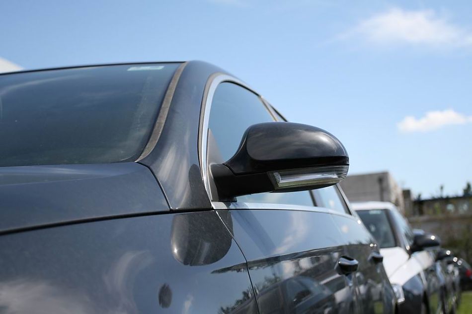 迈腾1.8TSI豪华型外观细节