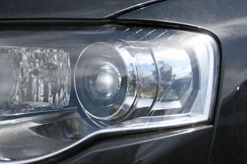 迈腾1.8TSI豪华型外观细节