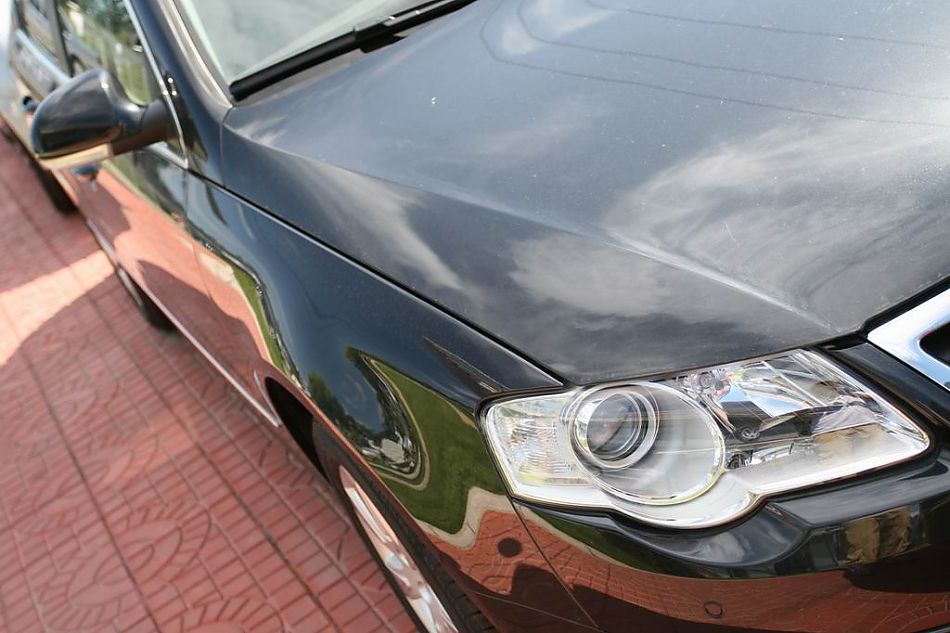 迈腾2.0标准型手动挡外观图