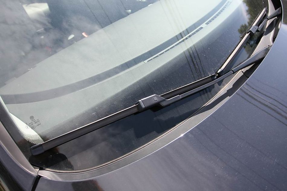 迈腾2.0标准型手动挡外观图