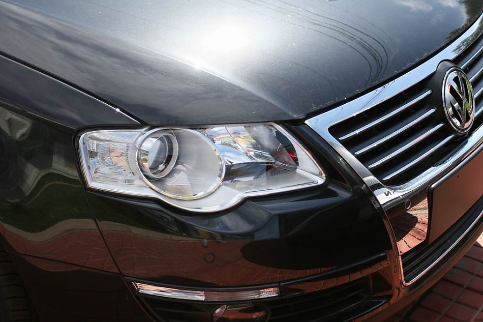 迈腾2.0标准型手动挡外观图