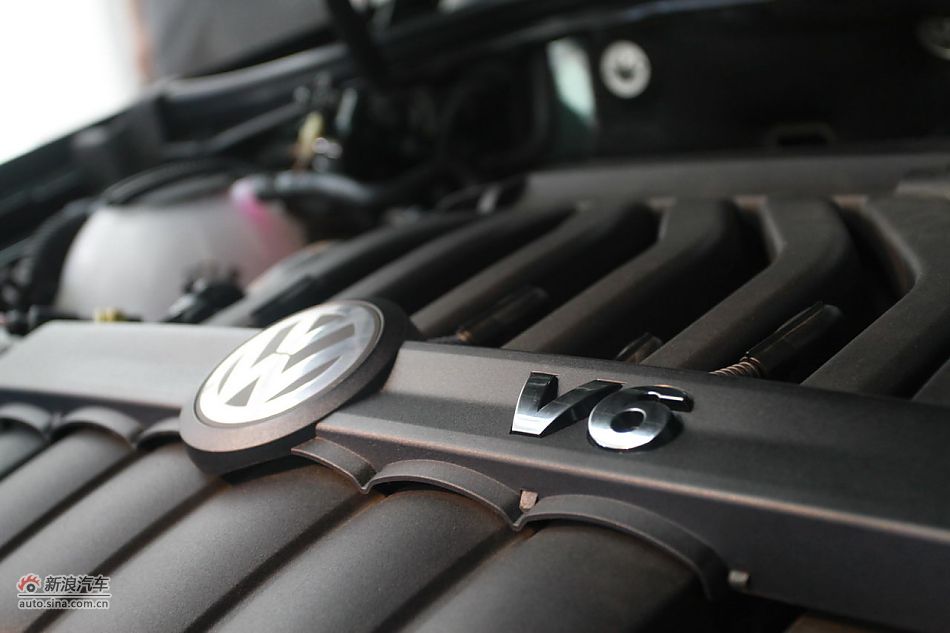 新迈腾(B7L)3.0L V6旗舰版发动机