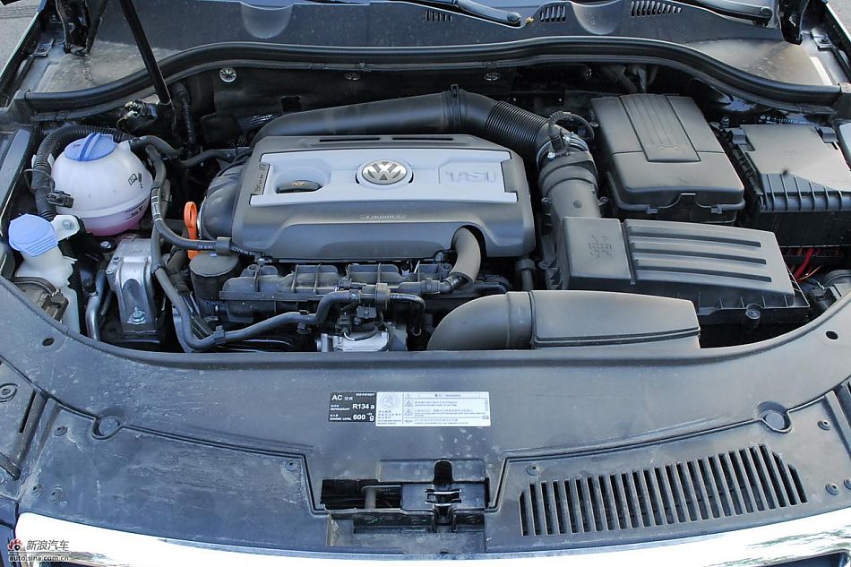 2011款迈腾试车实拍图-其他