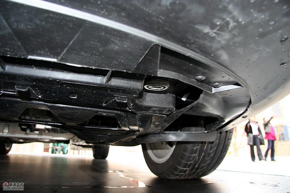 2011款迈腾2.0TSI实拍图