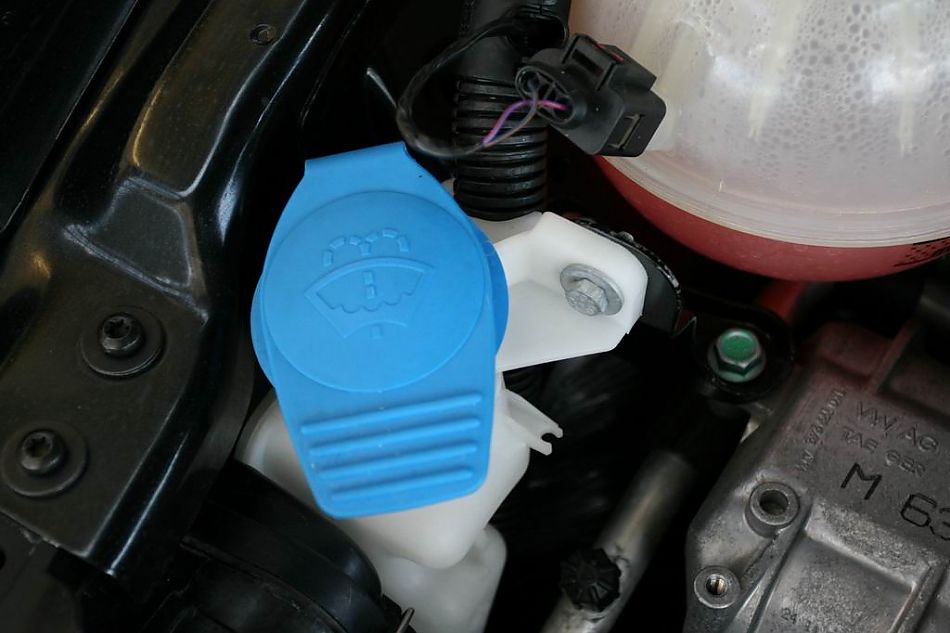 迈腾2.0TSI舒适型手自一体引擎细节