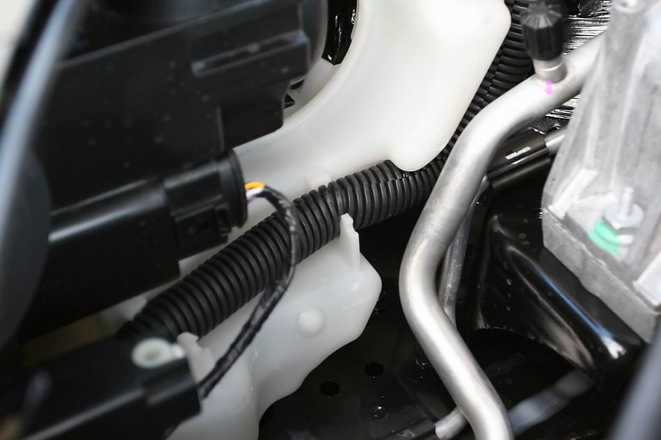 迈腾1.8TSI舒适型引擎细节