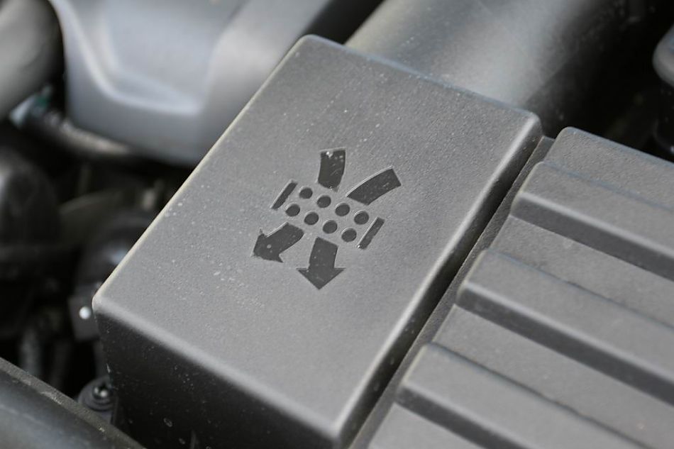 迈腾1.8TSI舒适型引擎细节