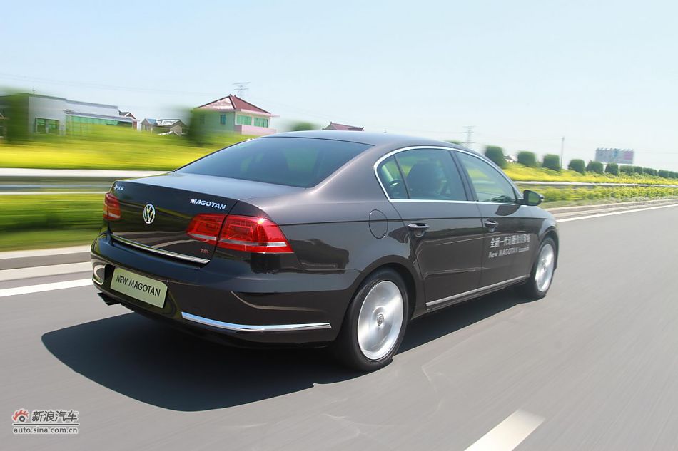 新迈腾(B7L)1.8TSI自动尊贵型动态