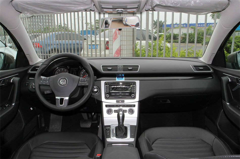 2012款迈腾1.4TSI豪华型