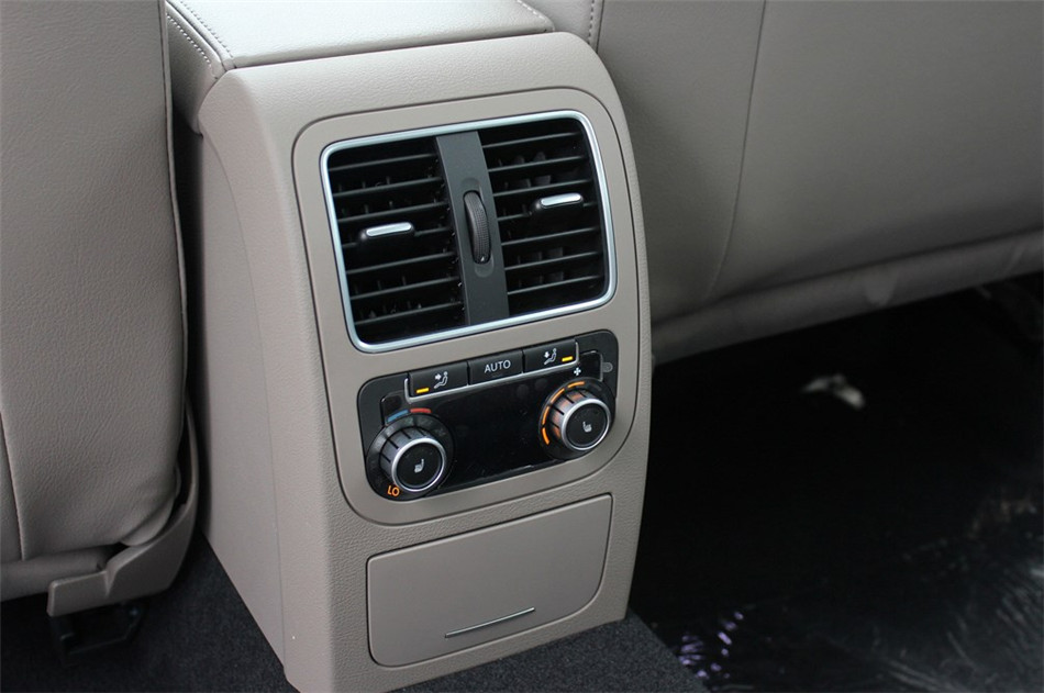 2013款迈腾2.0TSI至尊型