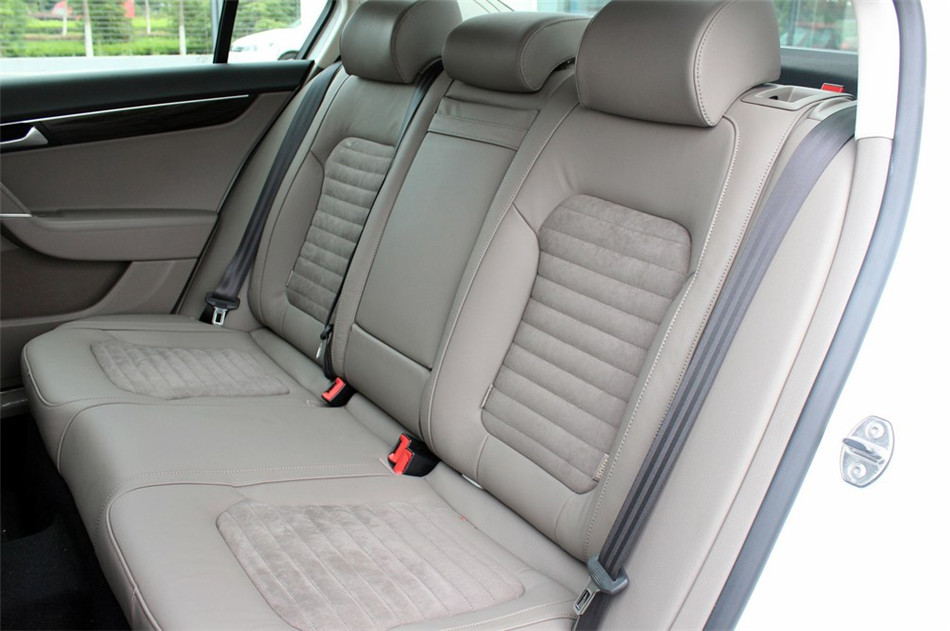 2013款迈腾2.0TSI至尊型